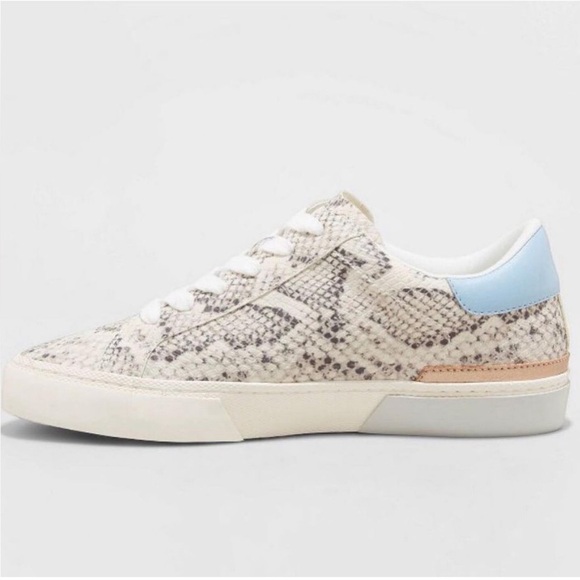 ‼️ Python Sneakers ‼️ - Picture 1 of 2